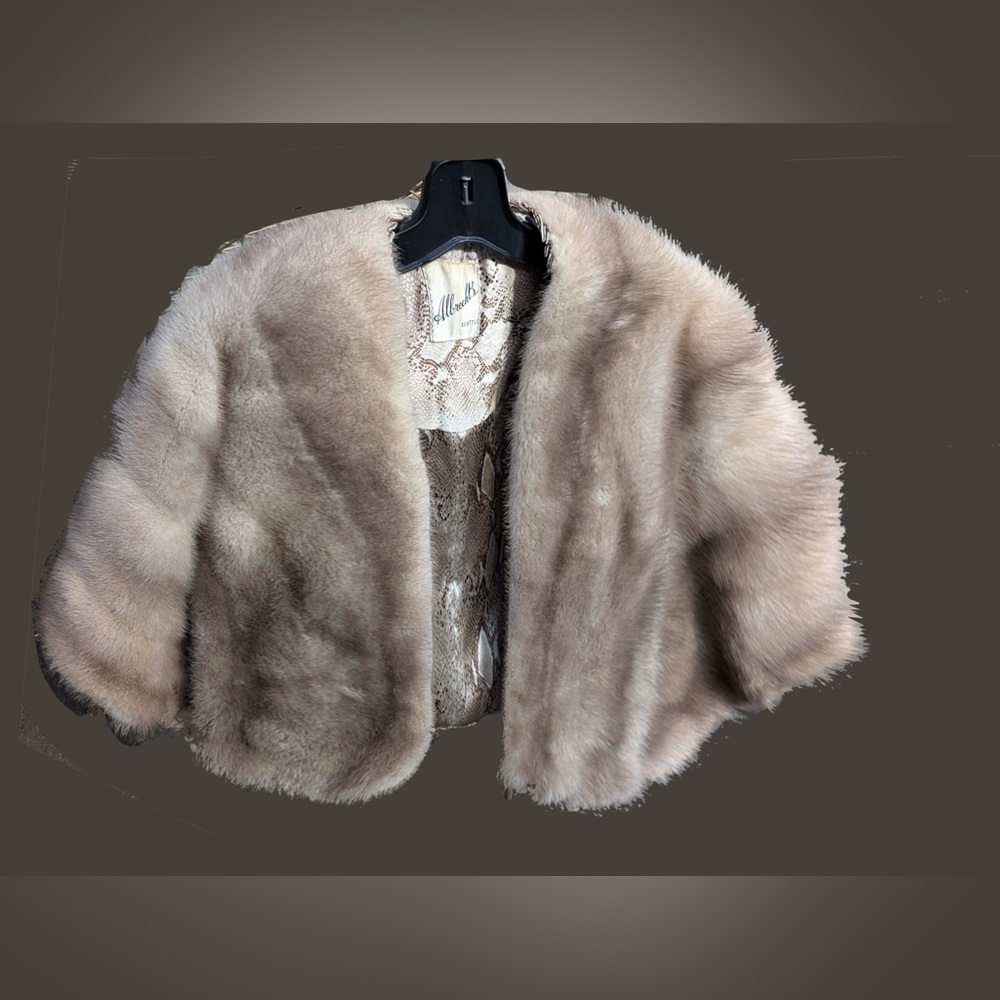 Albrechts of Seattle VTG 50s-60s Bolero pastel mink cape taupe, excellent cond M